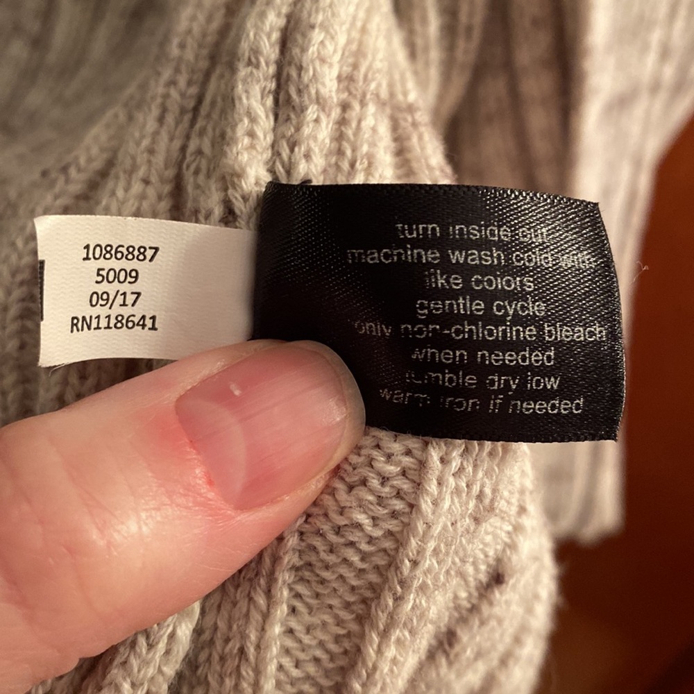 Lane Bryant lace-back Cardigan, 26/28 - Picture 5 of 7